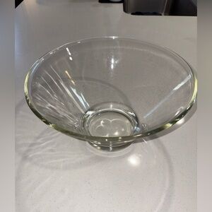 Vintage heavy duty clear glass Punch Bowl serving dish